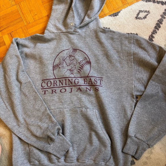 vintage fray sweatshirt looking for best offer super cozy - Picture 4 of 6